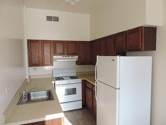 4th image of 1131 Central Ave #1A