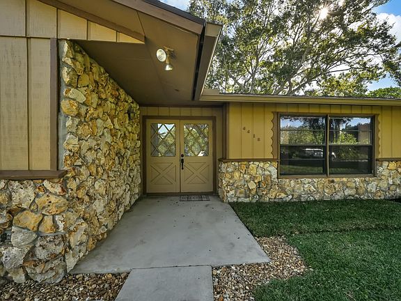 5th image of 4410 Areca Palm Drive