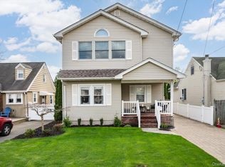 38 Orchard Street, Merrick, NY 11566
