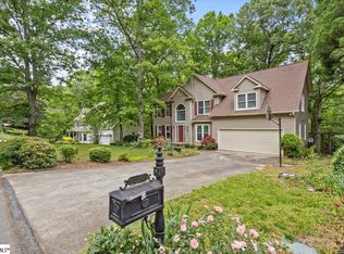 120 River Way Dr, Greer, SC 29651