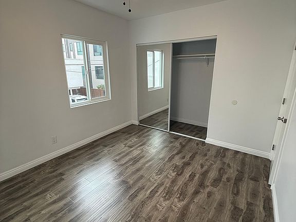5th image of 1308 Gordon St #F