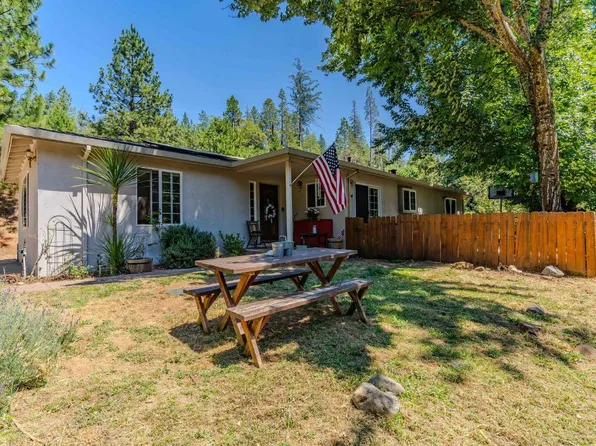 13920 Gold Mine Rd, Pine Grove, CA 95665