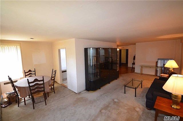1st image of 20915 18th Ave APT 3E