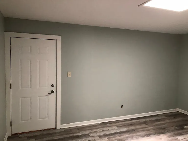 905 Main St #2 — Photo 1