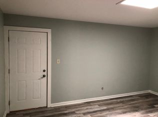 905 Main St #2, Antioch, IL 60002