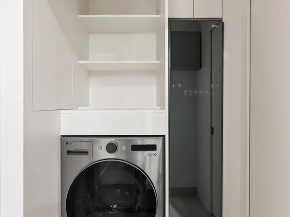 76 South 2nd Street image 15 of 37