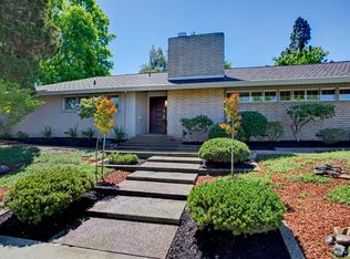 1585 Barnett Cir, Carmichael, CA 95608