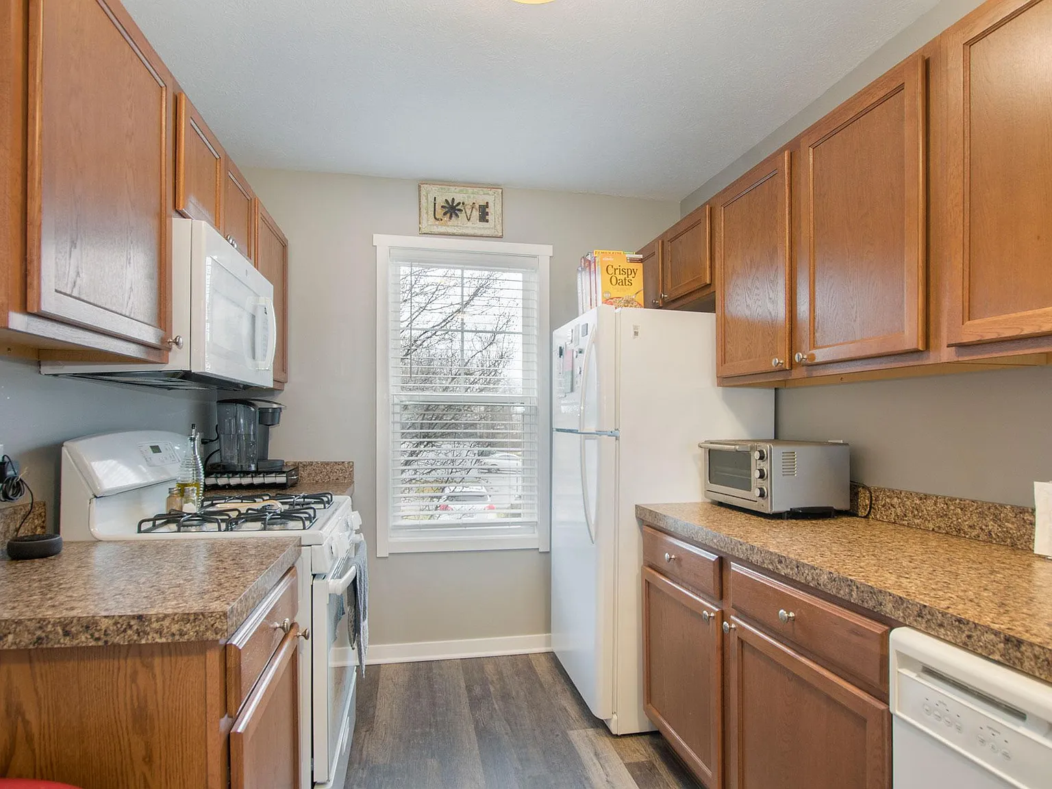 3 bed, 1400 sqft, $1,785 — Photo 4
