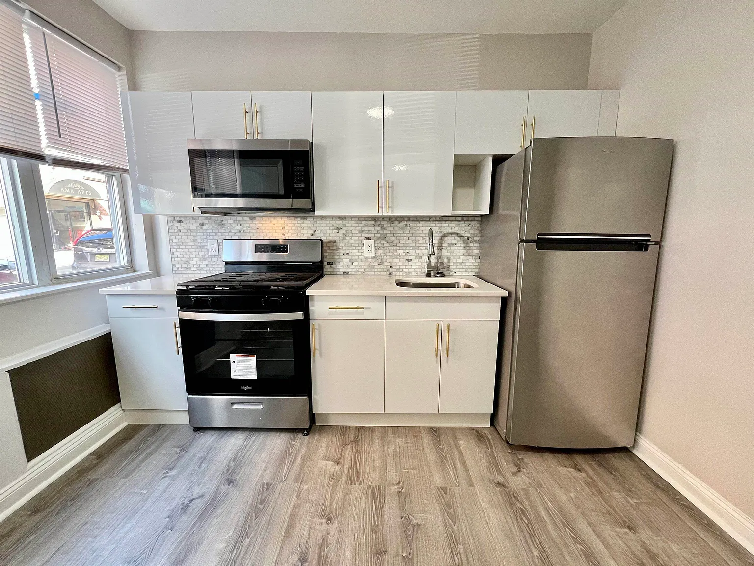 1 bed, 1.0 bath, 620 sqft, $1,750 — Photo 3