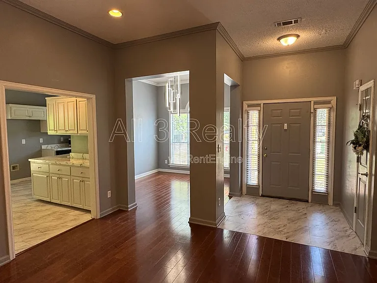 6272 Deerwood Dr — Photo 9
