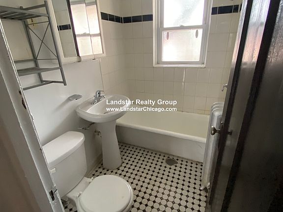 2nd image of 4316 N Spaulding Ave #1