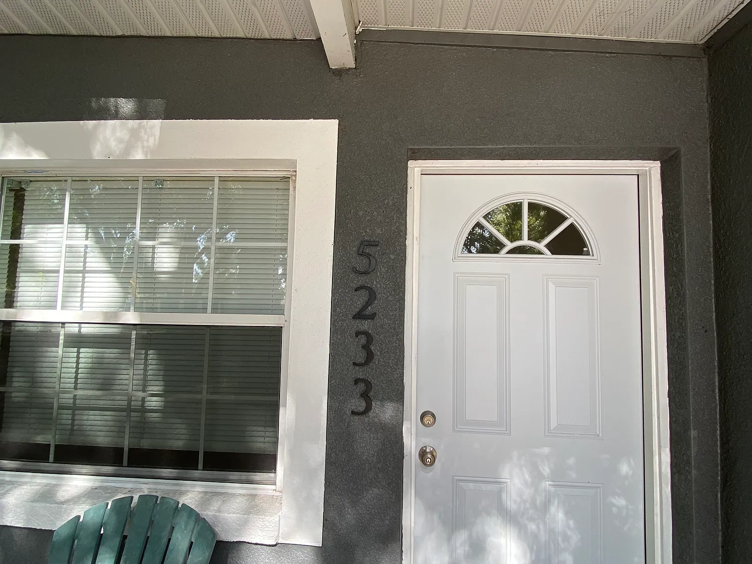 2 bed, 900 sqft, $1,600 — Photo 3