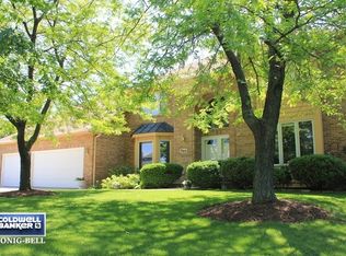 2 Chippewa Ct, Oswego, IL 60543