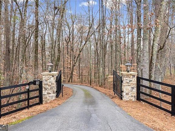 3rd image of 1885 Pitner Rd NW