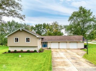 25W151 Lacey Ave, Naperville, IL 60563