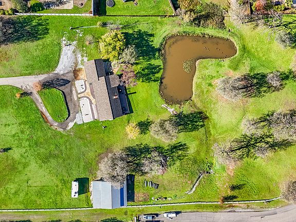 2nd image of 19424 Posey Ln