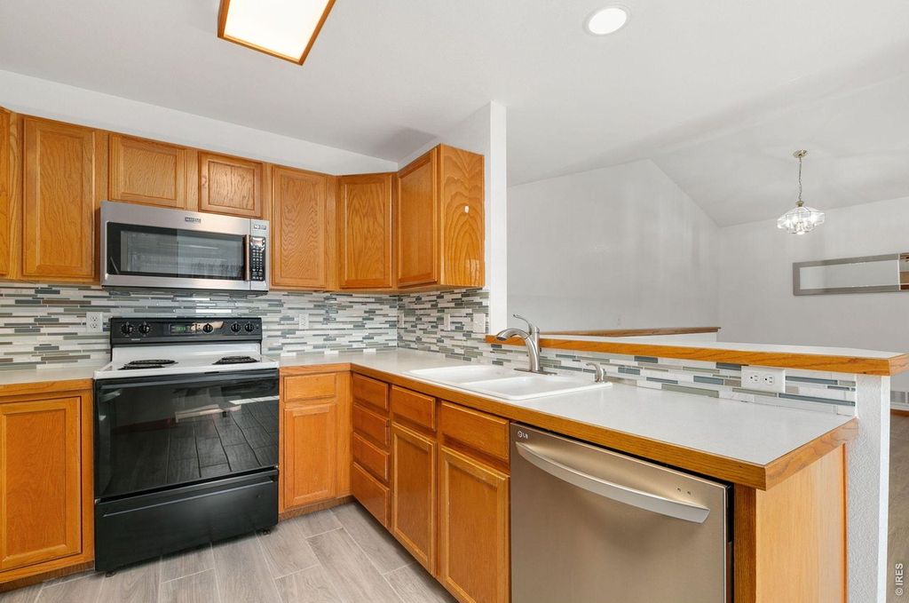1108 Belleview Dr