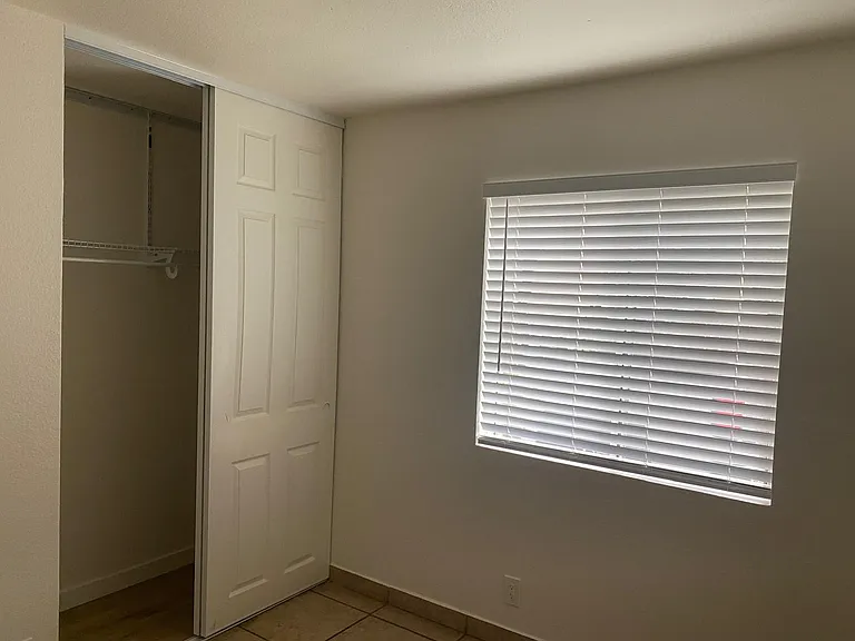 115 Cortland Cir #1 — Photo 26