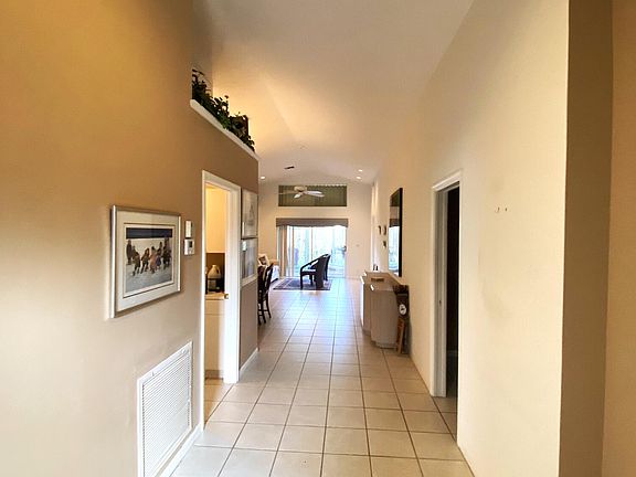 3rd image of 10532 Tropical Breeze Lane
