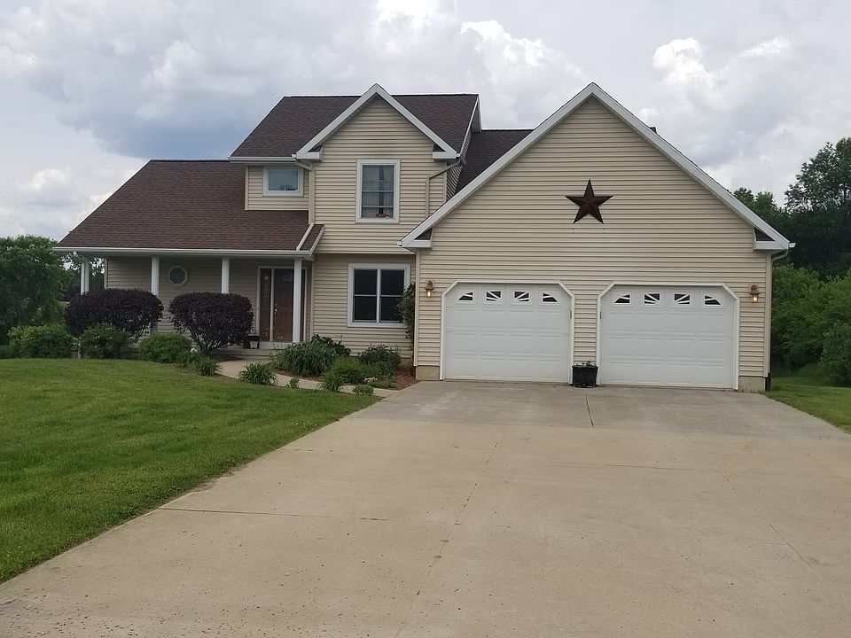 Front looking north
