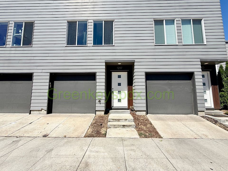 1st image of 12117 SE Pardee St