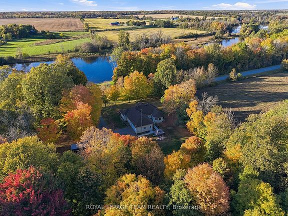 2nd image of 988 River Rd