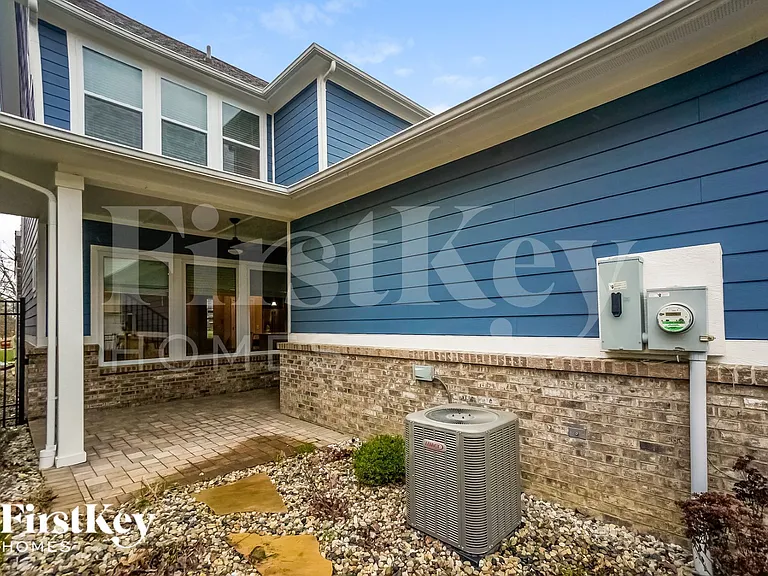5821 Birtz Rd — Photo 15