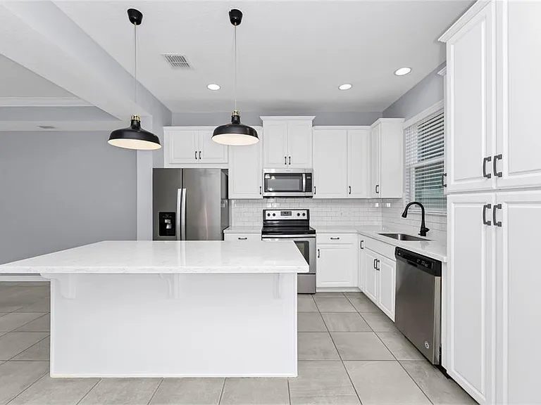 3665 Brighton Park Cir — Photo 11