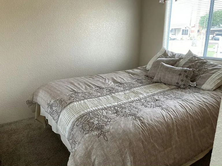 1501 S Airport Dr #377 — Photo 5