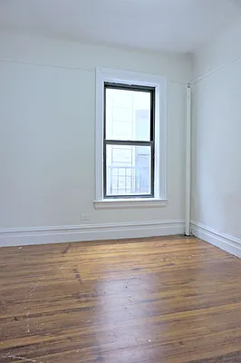 Rented by Metropolitan Equities | media 5