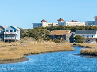 320 Bay Circle, North Topsail Beach, NC 28460