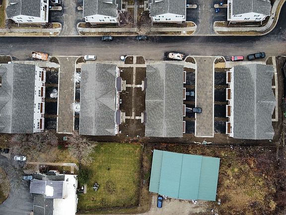 2nd image of 184 Eli Ct