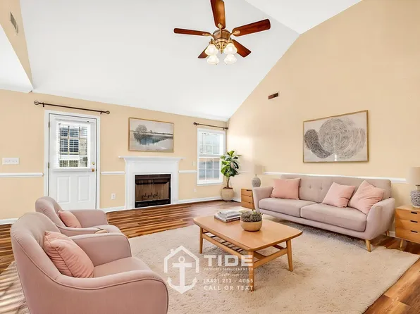 7829 High Maple Cir, North Charleston, SC 29418