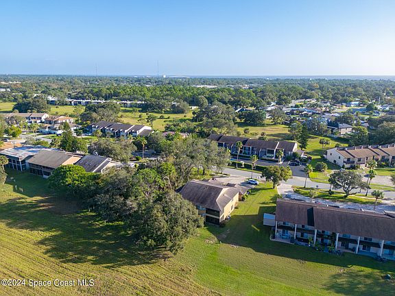 5th image of 3115 Finsterwald Dr #4