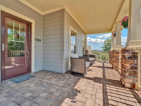 4th image of 7102 Linn Cove Ct