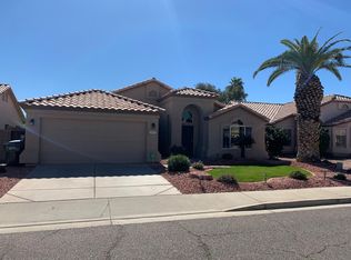 2557 E Taro Ln, Phoenix, AZ 85050