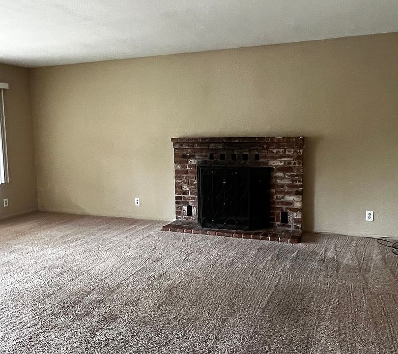 2nd image of 718 Nuner Dr