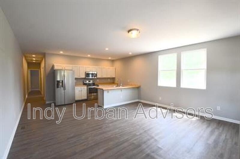 1st image of 3501 N Illinois St Unit 4