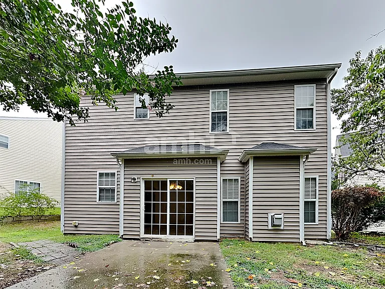 2033 Cartier Ruby Ln — Photo 17