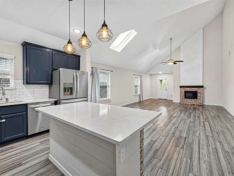 4631 Stolz Trl — Photo 11