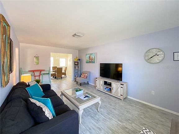 4th image of 309 63rd St #A