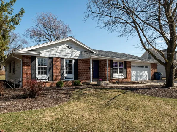 5300 South 24th STREET, Milwaukee, WI 53221