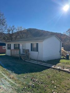 525 Pear Tree Ln, Elizabethton, TN, 37643