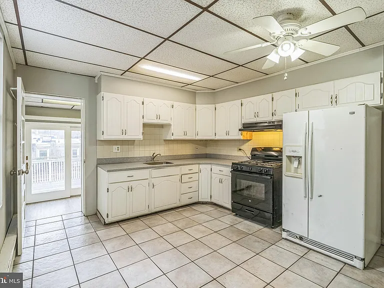 4658 Mansion St — Photo 8