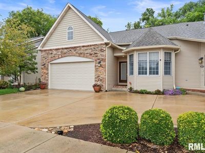 325 Boulder Creek Dr, Chatham, IL, 62629