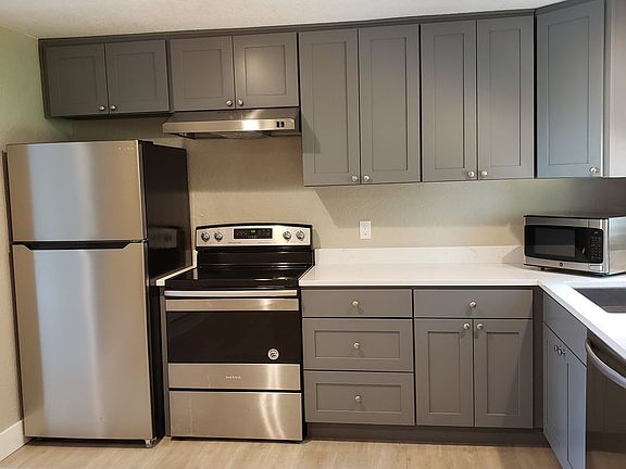 2nd image of 9110 Redmond Woodinville Rd NE APT 303
