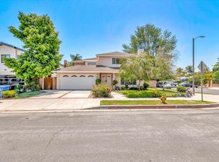 19620 Gifford St, Reseda, CA 91335