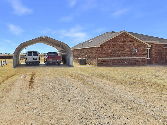 3rd image of 1501 Woodrow Rd