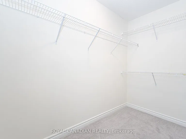 1034 Reflection Pl #401 — Photo 20