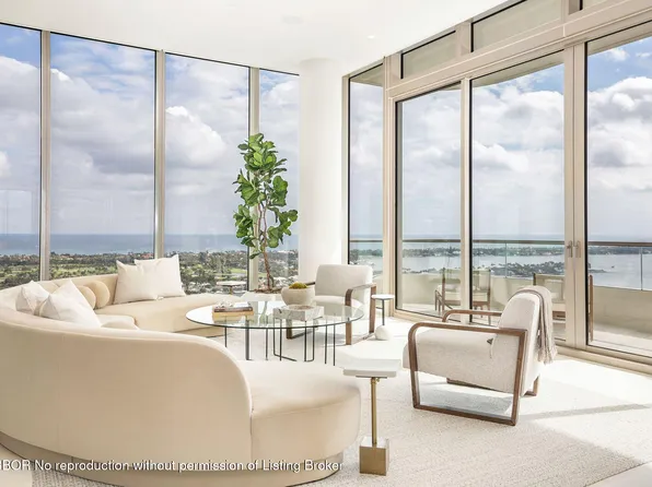 200 Arkona Ct #Penthouse 2501, West Palm Beach, FL 33401